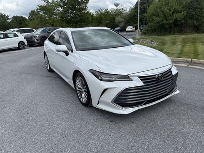 Used 2019 Toyota Avalon Limited w/ Advanced Safety Package