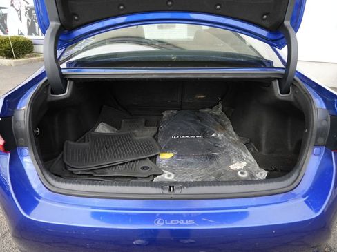 Used 2017 Lexus RC 300 F Sport image 15