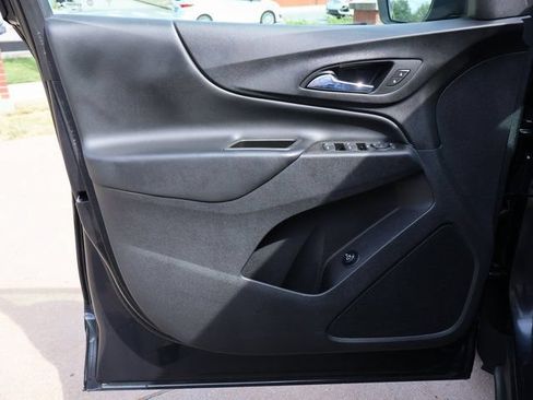 Certified 2022 Chevrolet Equinox LT FWD image 38