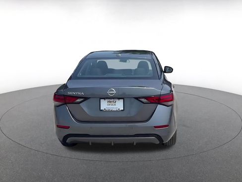 Used 2025 Nissan Sentra SV FWD image 10