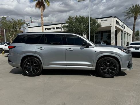 New 2026 Lexus TX 500h AWD image 3