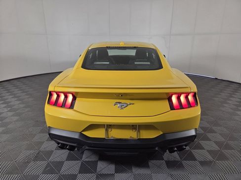 Used 2024 Ford Mustang Premium RWD image 7