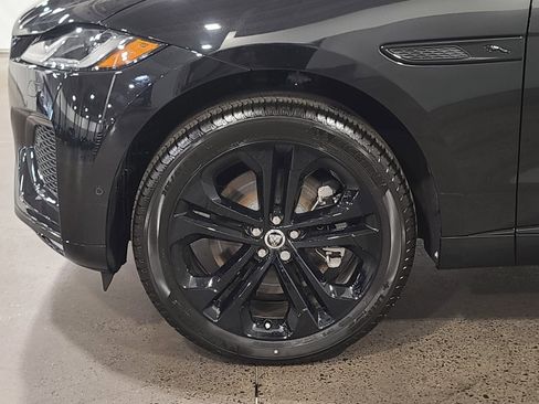 New 2026 Jaguar F-PACE R-Dynamic S image 10