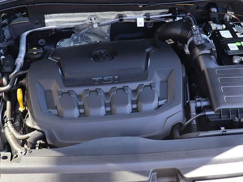 Used 2019 Volkswagen Tiguan SEL FWD image 62