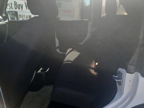 Used 2013 Jeep Wrangler Unlimited Sport AWD/4WD image 20