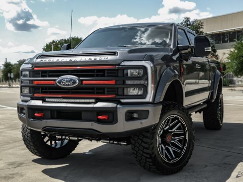 Used 2024 Ford F250 Lariat w/ Lariat Ultimate Package AWD/4WD image 6
