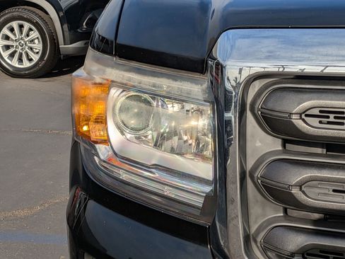 Used 2016 GMC Canyon SL RWD image 6