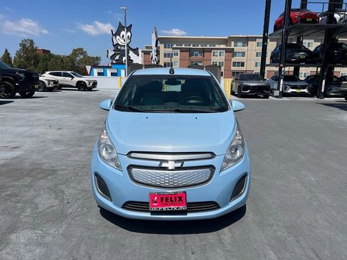 Used 2015 Chevrolet Spark LT FWD image 2