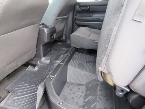 Used 2024 Toyota Tacoma SR5 image 44