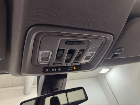 Used 2022 GMC Sierra 2500 Denali image 87