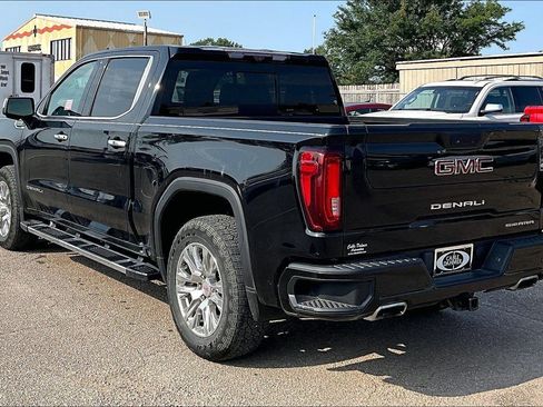 Used 2021 GMC Sierra 1500 Denali w/ Technology Package AWD/4WD image 5