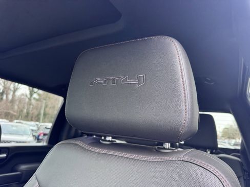 Used 2021 GMC Sierra 2500 AT4 w/ AT4 Premium Plus Package image 23