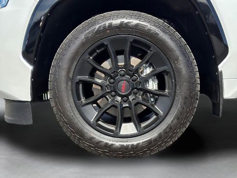 Used 2026 Toyota Sequoia Platinum w/ TRD Off-Road Package AWD/4WD image 14