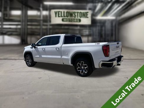 Used 2024 GMC Sierra 1500 SLT w/ SLT Convenience Package AWD/4WD image 2