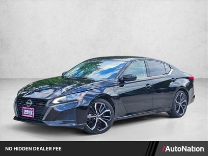 Used 2024 Nissan Altima 2.5 SR