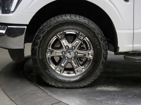 Used 2022 Ford F150 XLT w/ Equipment Group 302A High image 8