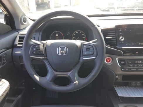 New 2025 Honda Ridgeline RTL image 16