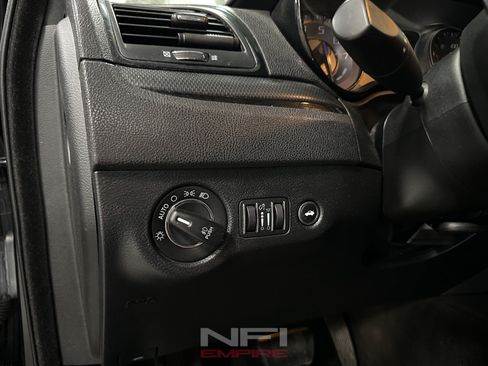 Used 2016 Chrysler 300 S AWD/4WD image 33
