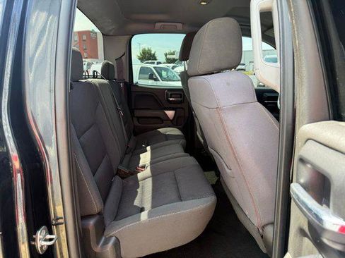 Used 2017 Chevrolet Silverado 1500 LT w/ LPO, Black Pack AWD/4WD image 4