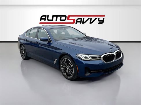 Used 2023 BMW 530i w/ Premium Package image 1