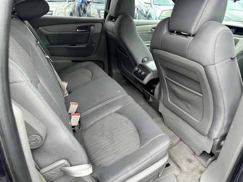 Used 2015 Chevrolet Traverse LS image 26