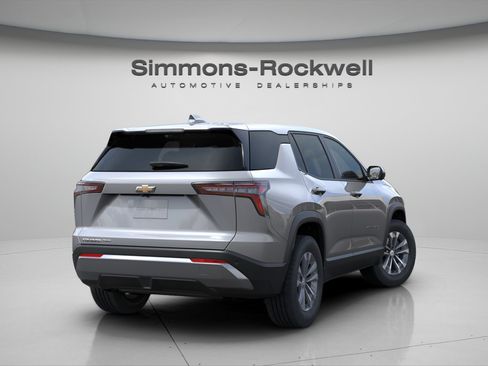 New 2026 Chevrolet Equinox LT w/ Safety and Technology Package AWD/4WD image 3