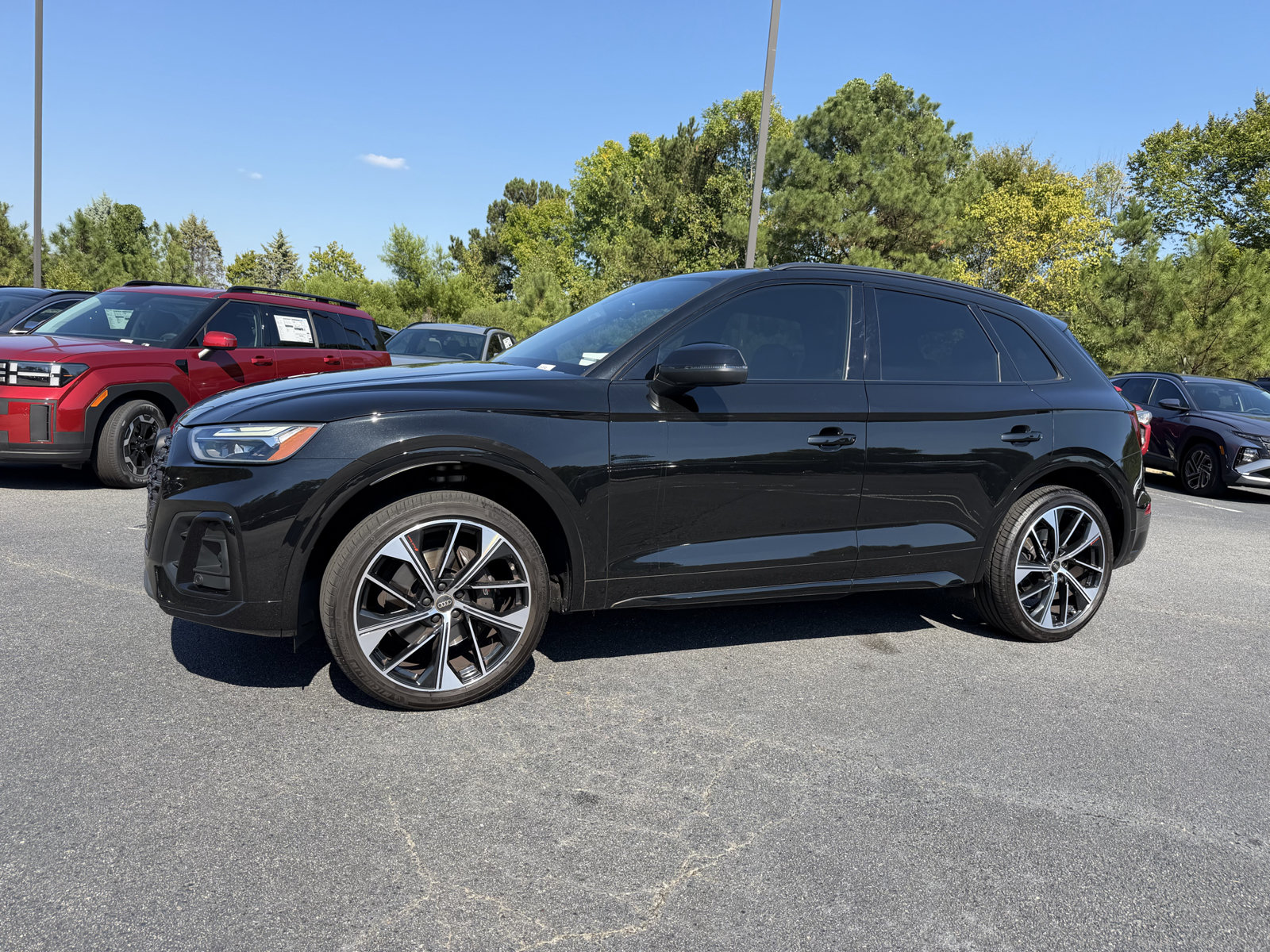 Used 2024 Audi SQ5 Premium Plus AWD/4WD image 2