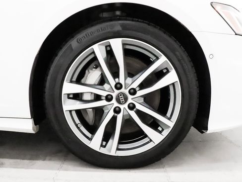 Used 2023 Audi A6 Premium Plus w/ Premium Plus Package image 7