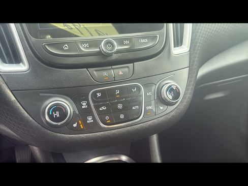 Used 2024 Chevrolet Malibu LT w/ Sport Edition image 21