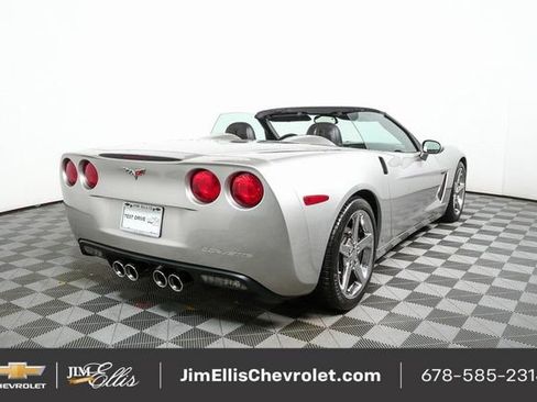 Used 2006 Chevrolet Corvette Convertible w/ Preferred Equipment Group image 22