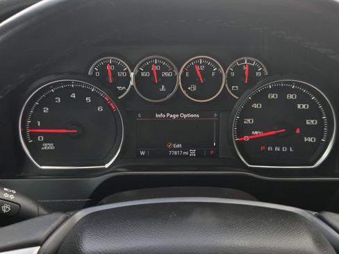 Used 2022 Chevrolet Silverado 1500 LT Trail Boss w/ LPO, Dark Essentials Package AWD/4WD image 19
