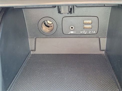 Used 2019 Subaru Outback 3.6R Limited w/ Popular Package #2 image 27