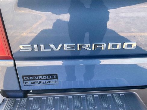 Used 2024 Chevrolet Silverado 1500 LT image 26