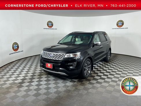 Used 2016 Ford Explorer Platinum AWD/4WD image 1