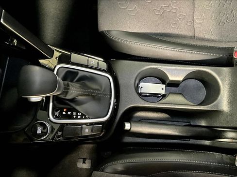 Used 2026 Kia Seltos S FWD image 21