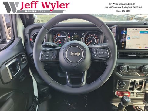 New 2025 Jeep Wrangler Rubicon w/ Technology Group image 8