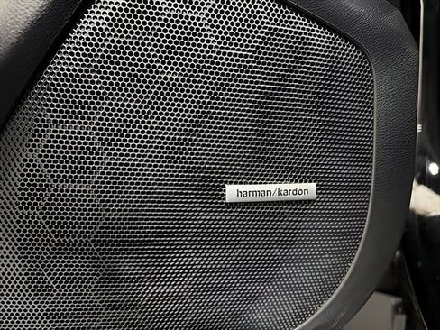 Certified 2025 Subaru Ascent Bronze Edition w/ Onyx Package image 10