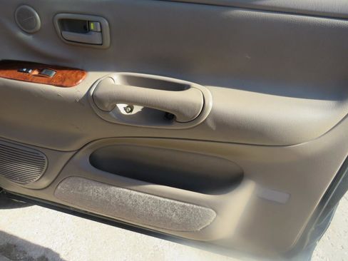 Used 2002 Toyota Tundra Limited image 13