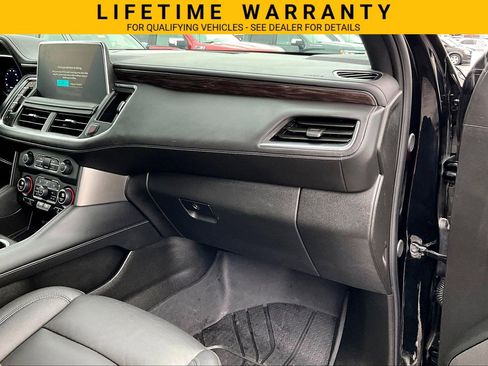 Used 2024 Chevrolet Tahoe Z71 w/ Z71 Off-Road Package AWD/4WD image 17