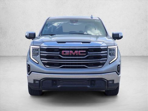 Used 2026 GMC Sierra 1500 SLT AWD/4WD image 2