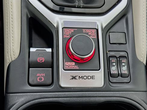 Used 2020 Subaru Forester Limited w/ Popular Package #3 image 21