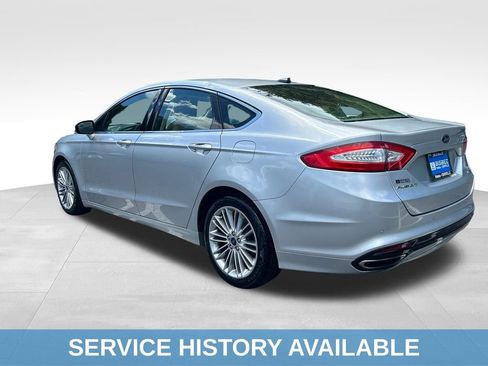 Used 2014 Ford Fusion SE w/ Equipment Group 202A FWD image 4