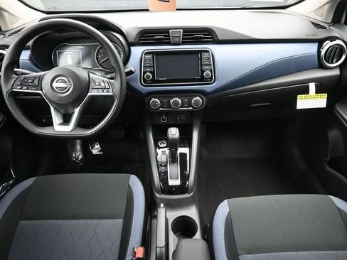 New 2025 Nissan Versa SV w/ Trunk Package image 9