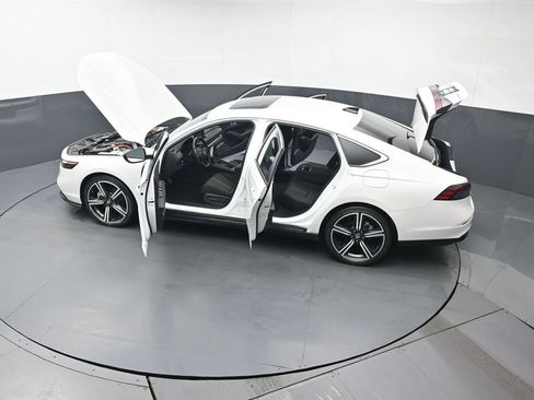 Certified 2023 Honda Accord Sport image 45