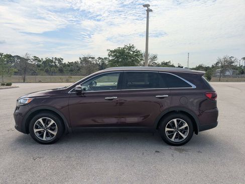 Used 2019 Kia Sorento EX FWD image 8