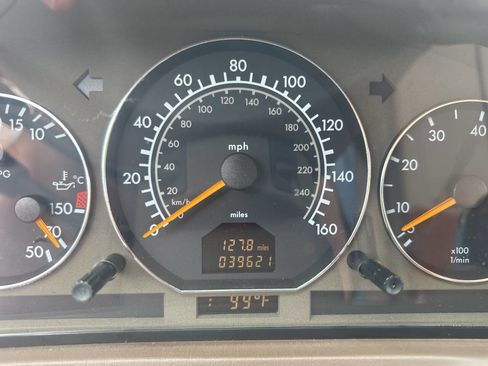 Used 2002 Mercedes-Benz SL 500 image 30