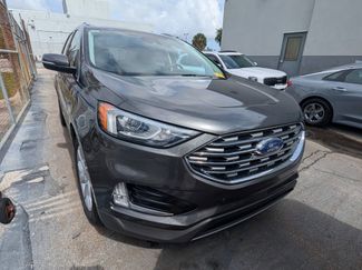 Used 2020 Ford Edge Titanium FWD video 2