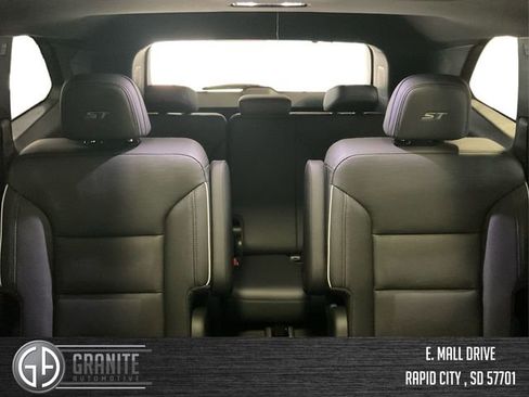 New 2026 Buick Enclave Sport Touring w/ Super Cruise Package AWD/4WD image 15