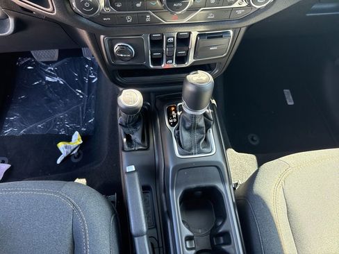 New 2026 Jeep Wrangler Unlimited Sport AWD/4WD image 13