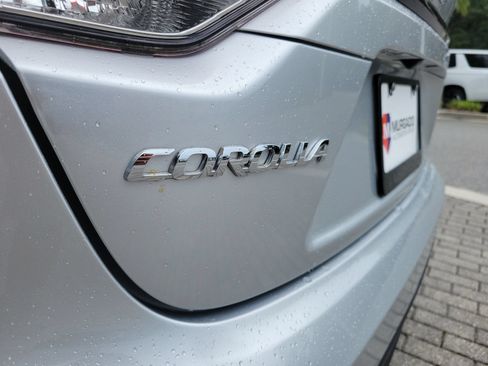 Used 2024 Toyota Corolla LE FWD image 10